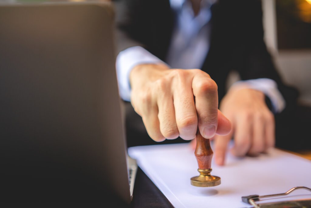 Legalización de instalaciones eléctricas en Colombia